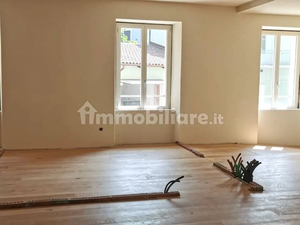 Appartamento nuovo in centro, Asti, Centro: foto 3 di 4