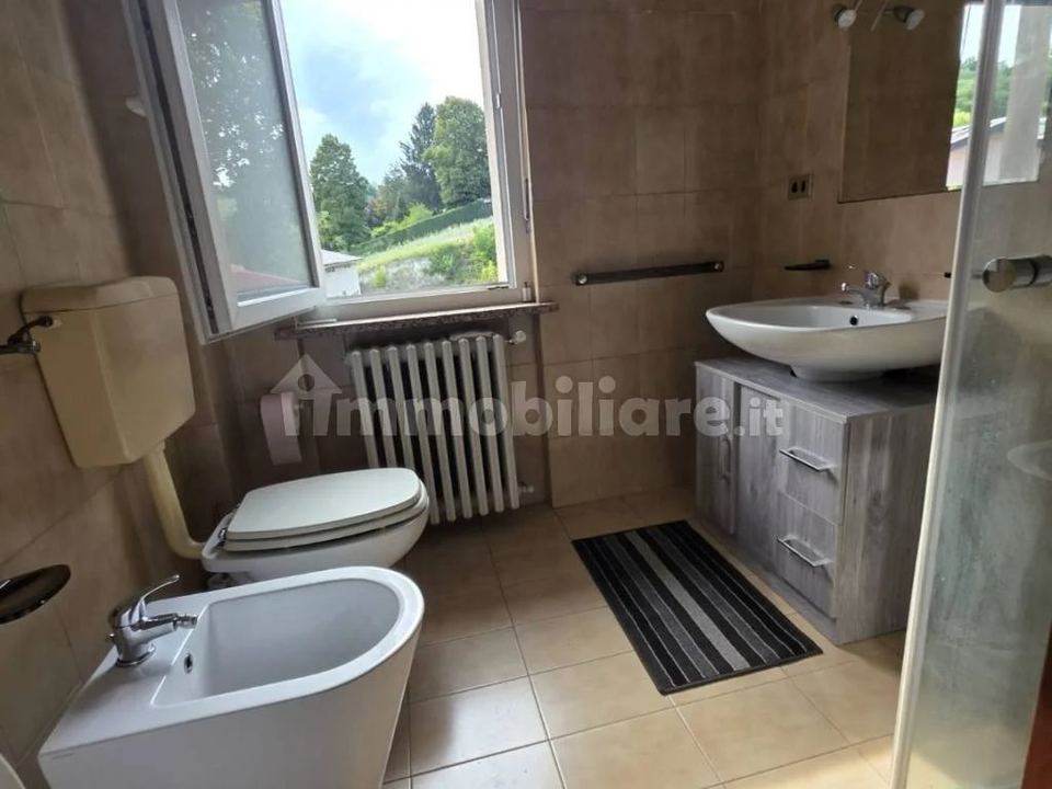Bilocale arredato nel verde, Asti, Rilate: foto 3 di 4