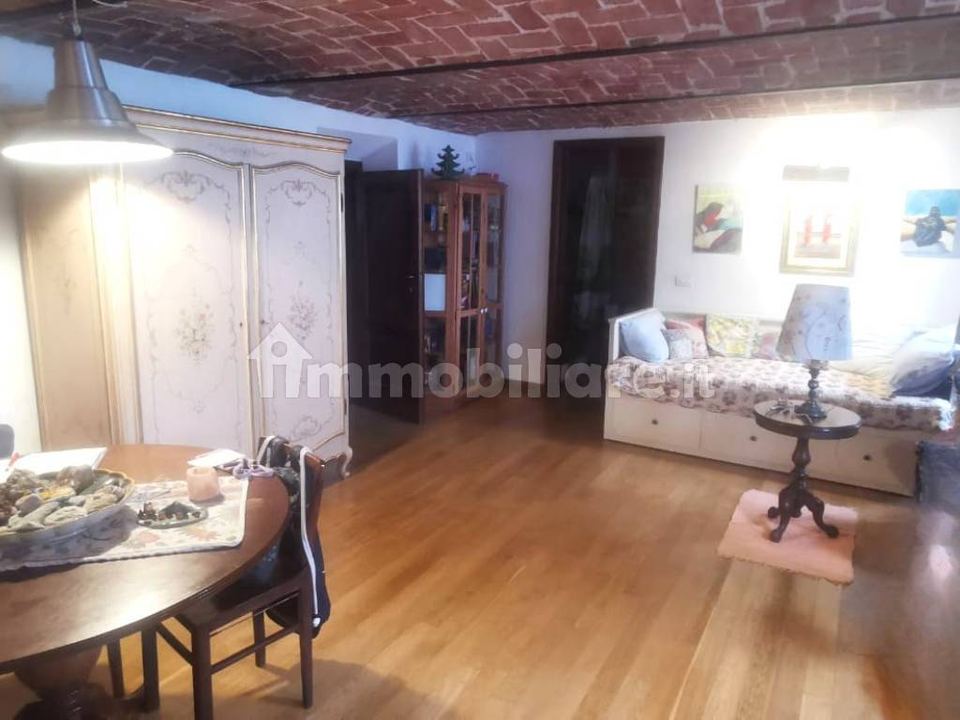 Casa nel bosco, rinnovata, Casalborgone: foto 2 di 4
