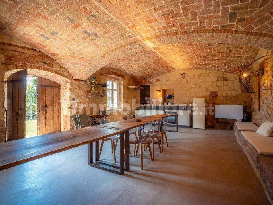 Rustico in pietra restaurato, Grazzano Badoglio: foto 3 di 4