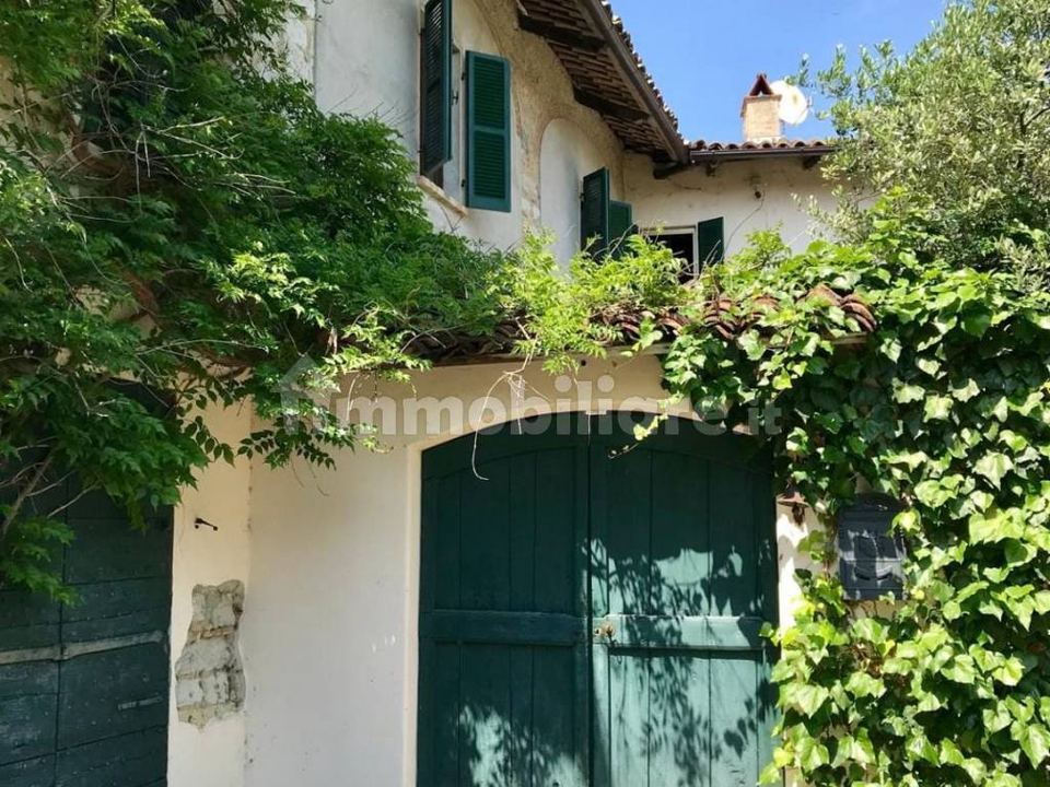 Casa con corte e giardino, Moncalvo: foto 3 di 4